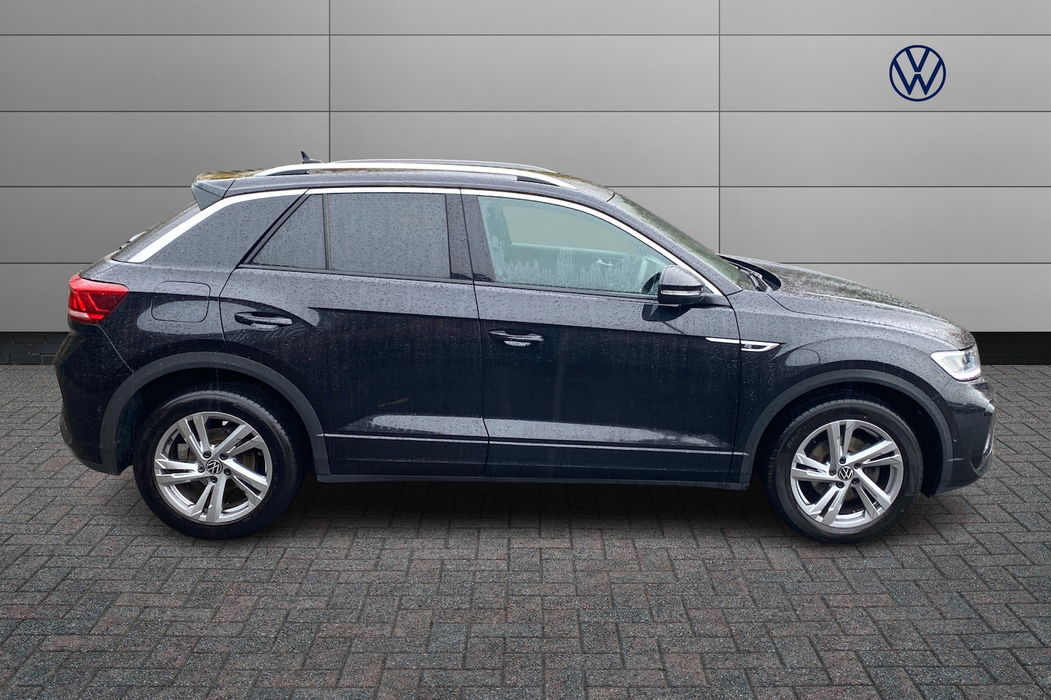 Used Volkswagen T-Roc 2022 for sale - 77552140: Photo 4