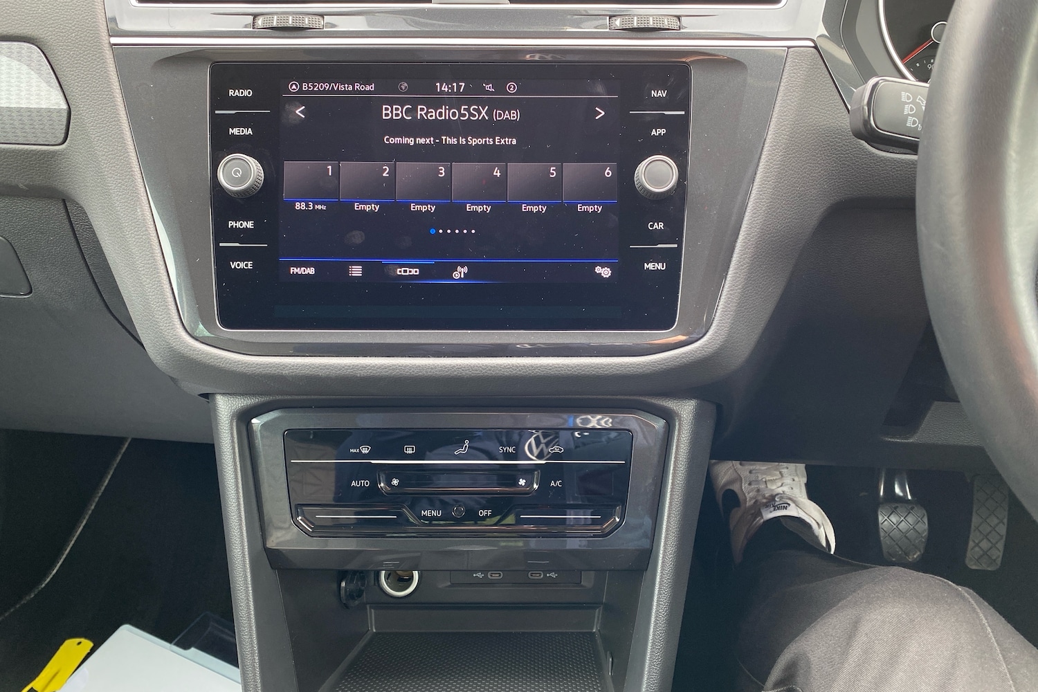 Used Volkswagen Tiguan 2023 for sale - 78158977: Photo 9