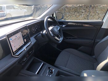 Used Volkswagen Tiguan 2024 for sale - 76772918: Photo