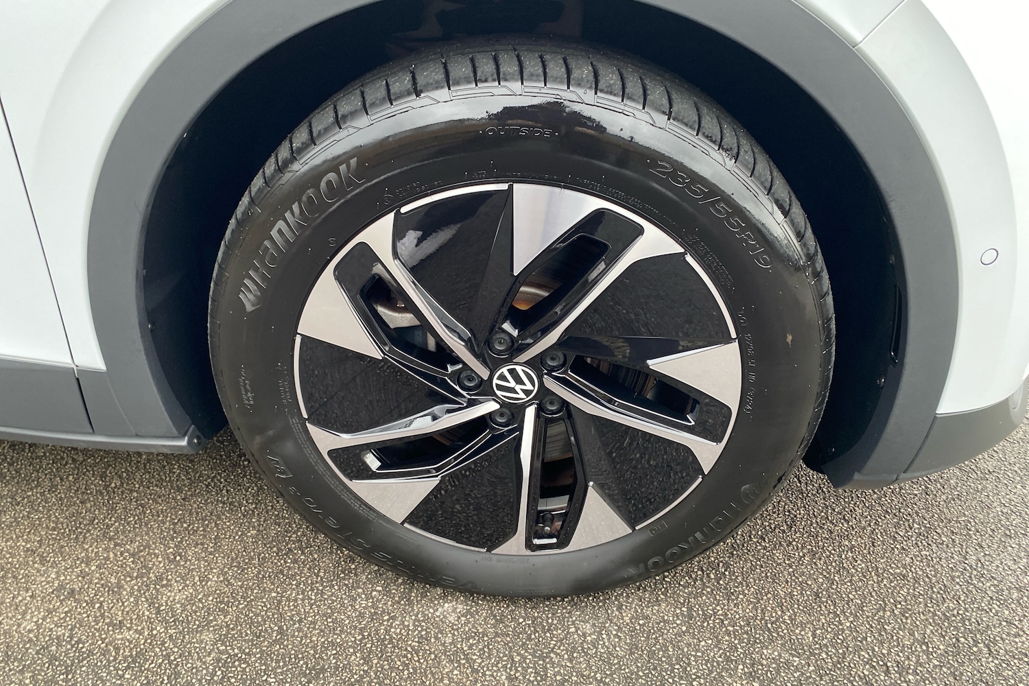 Used Volkswagen ID.4 2025 for sale - 77941927: Photo 5