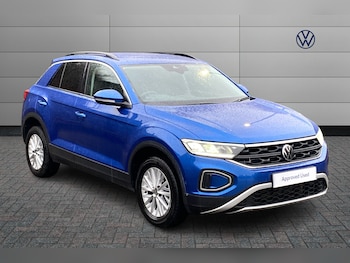Used Volkswagen T-Roc 2022 for sale - 78105614: Photo