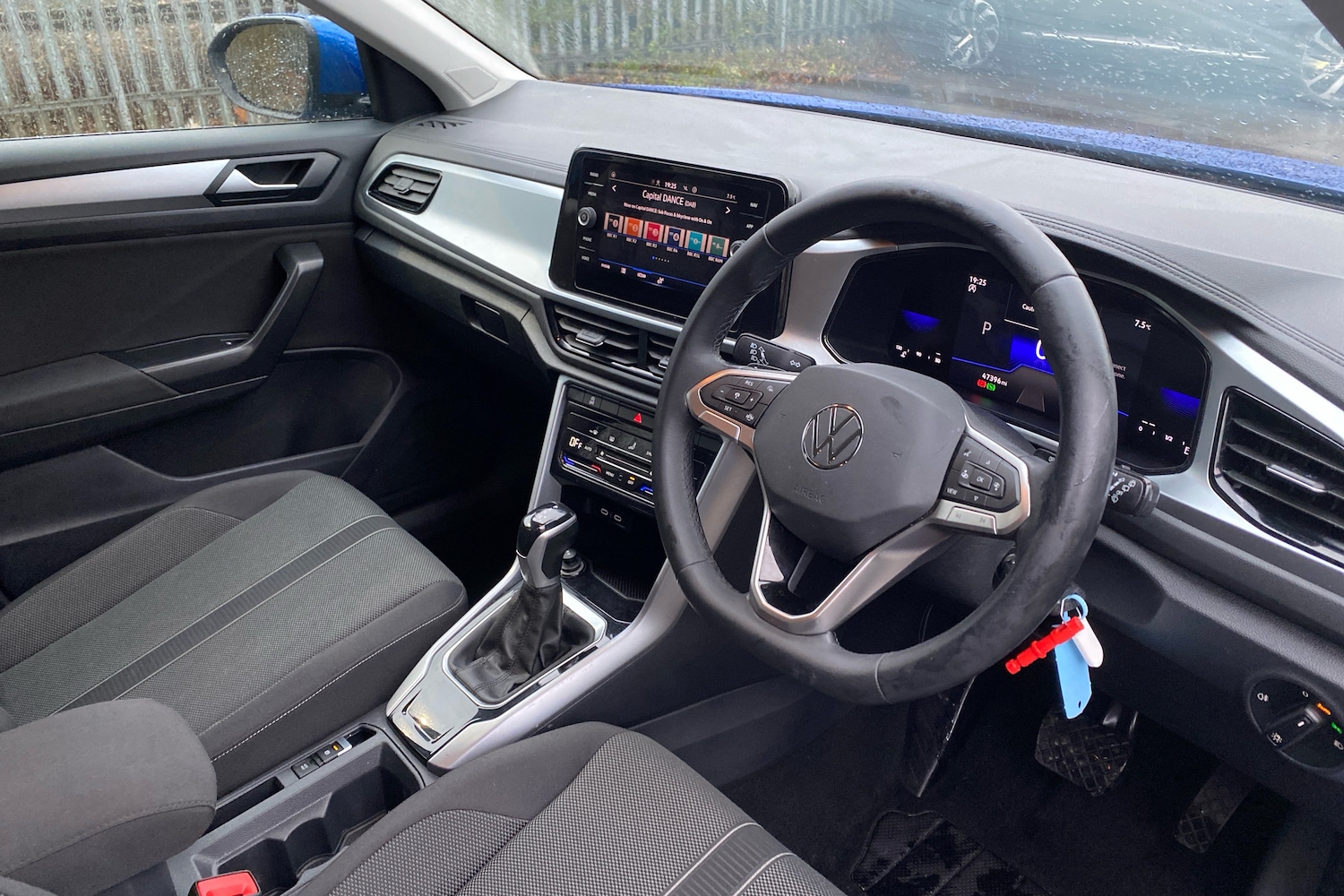 Used Volkswagen T-Roc 2022 for sale - 78105614: Photo 6