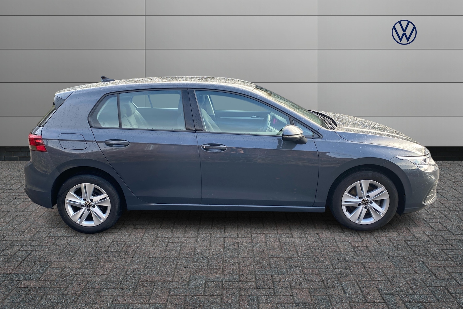 Used Volkswagen Golf 2023 for sale - 76676910: Photo 4