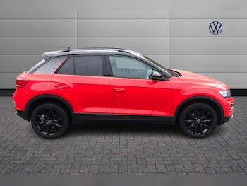 Used Volkswagen T-Roc 2021 for sale - 78469407: Photo
