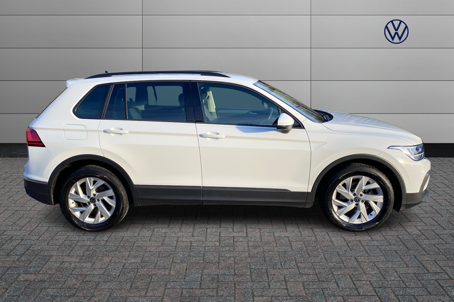Used Volkswagen Tiguan 2022 for sale - 76674899: Photo 4