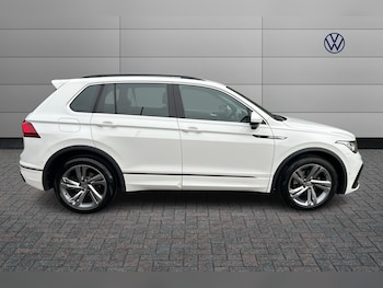 Used Volkswagen Tiguan 2024 for sale - 76677876: Photo