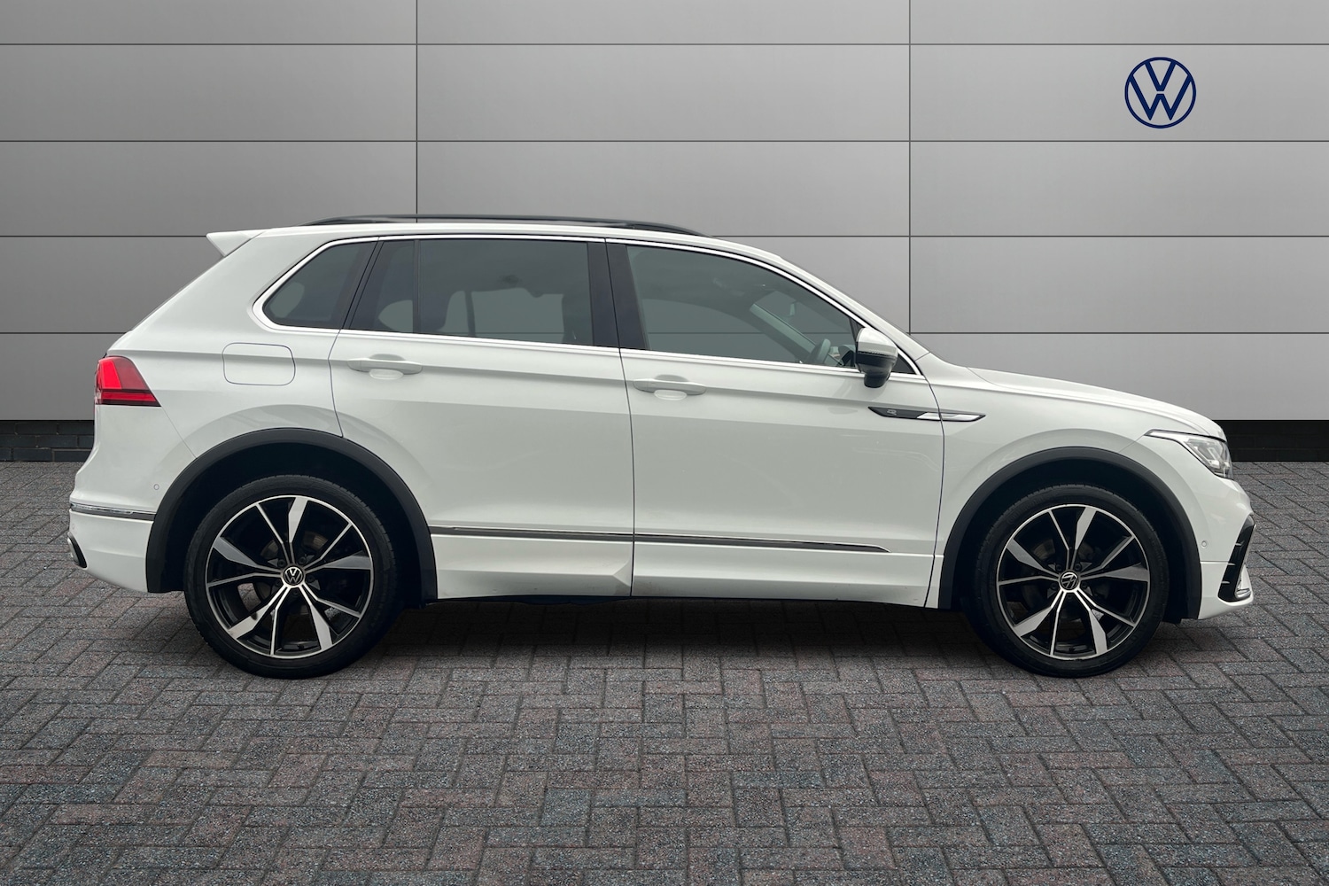 Used Volkswagen Tiguan 2022 for sale - 78190148: Photo 4