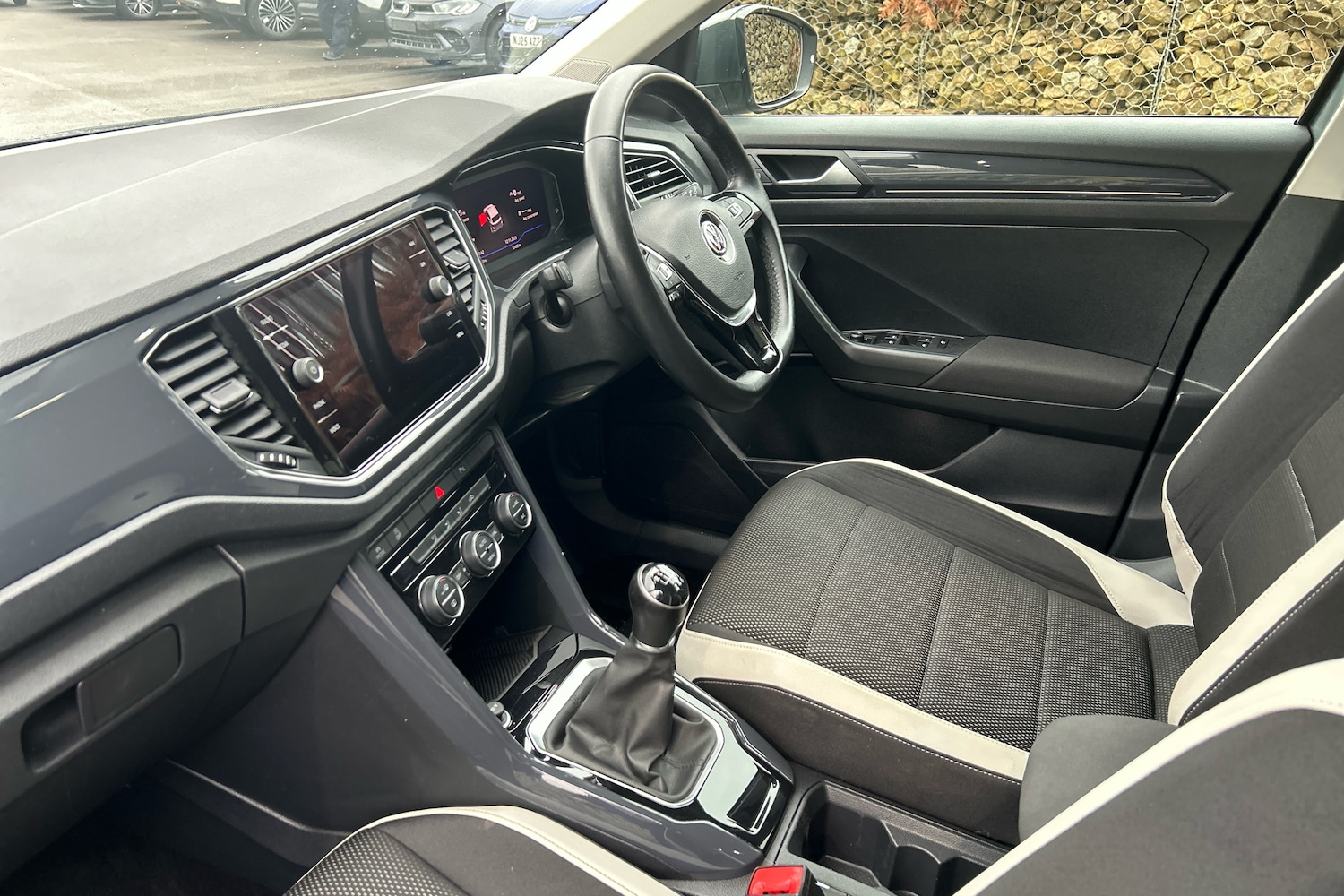 Used Volkswagen Golf 2018 for sale - 76744966: Photo 2