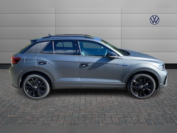 Used Volkswagen T-Roc 2025 for sale - 77588149: Photo