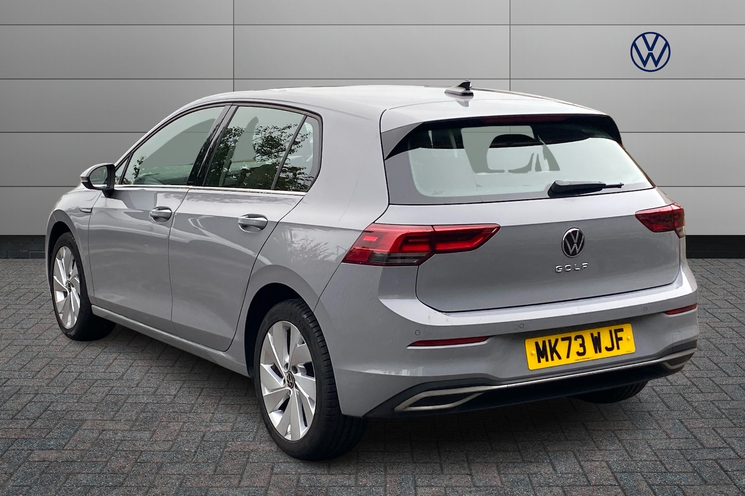 Used Volkswagen Golf 2023 for sale - 76675841: Photo 3