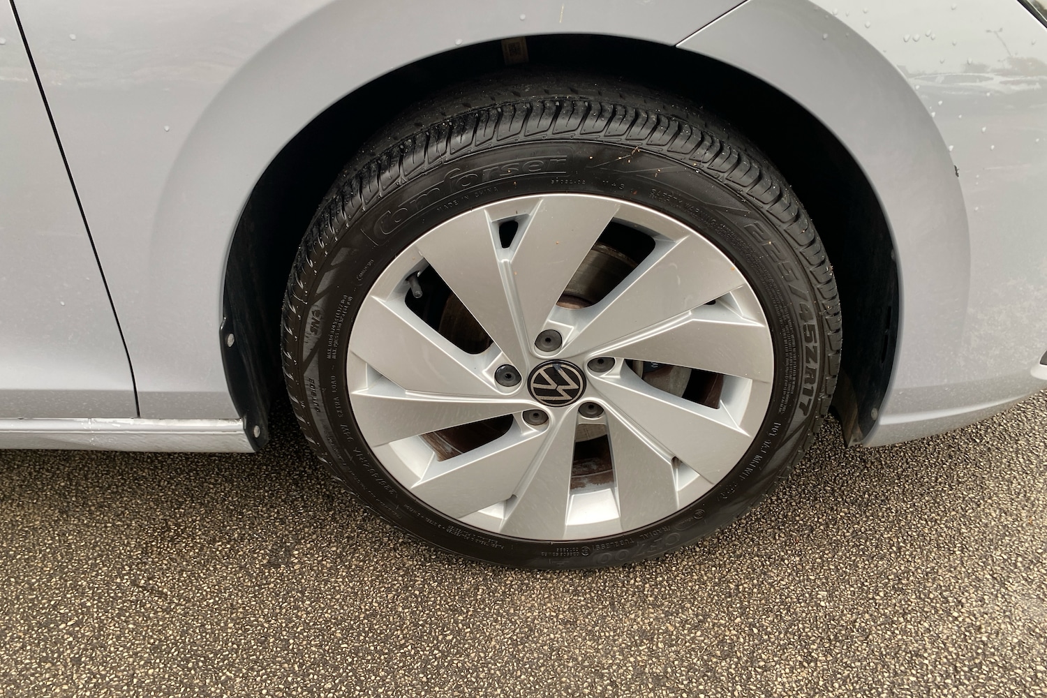 Used Volkswagen Golf 2023 for sale - 76675841: Photo 5