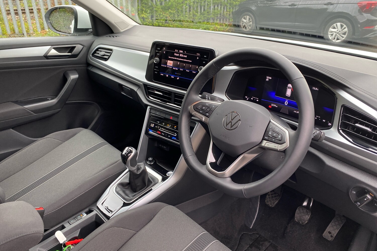 Used Volkswagen T-Roc 2025 for sale - 76679149: Photo 6