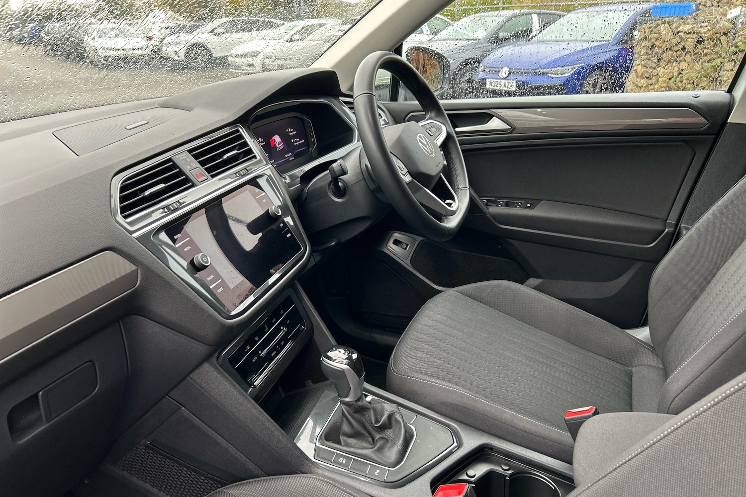 Used Volkswagen Tiguan Allspace 2023 for sale - 76675940: Photo 2