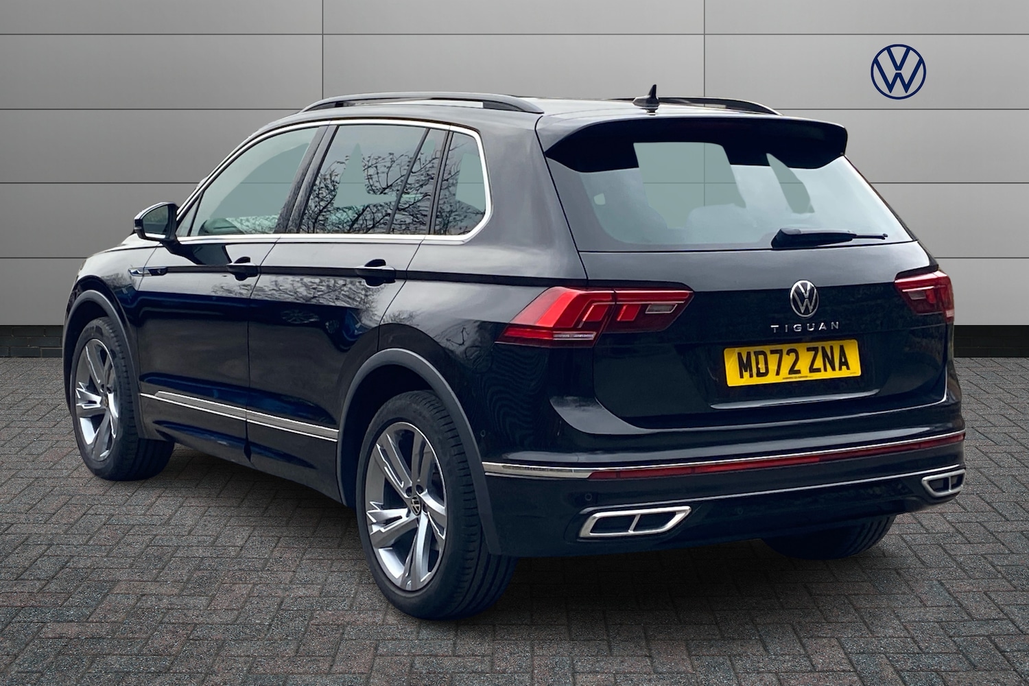 Used Volkswagen Tiguan 2023 for sale - 77647741: Photo 3