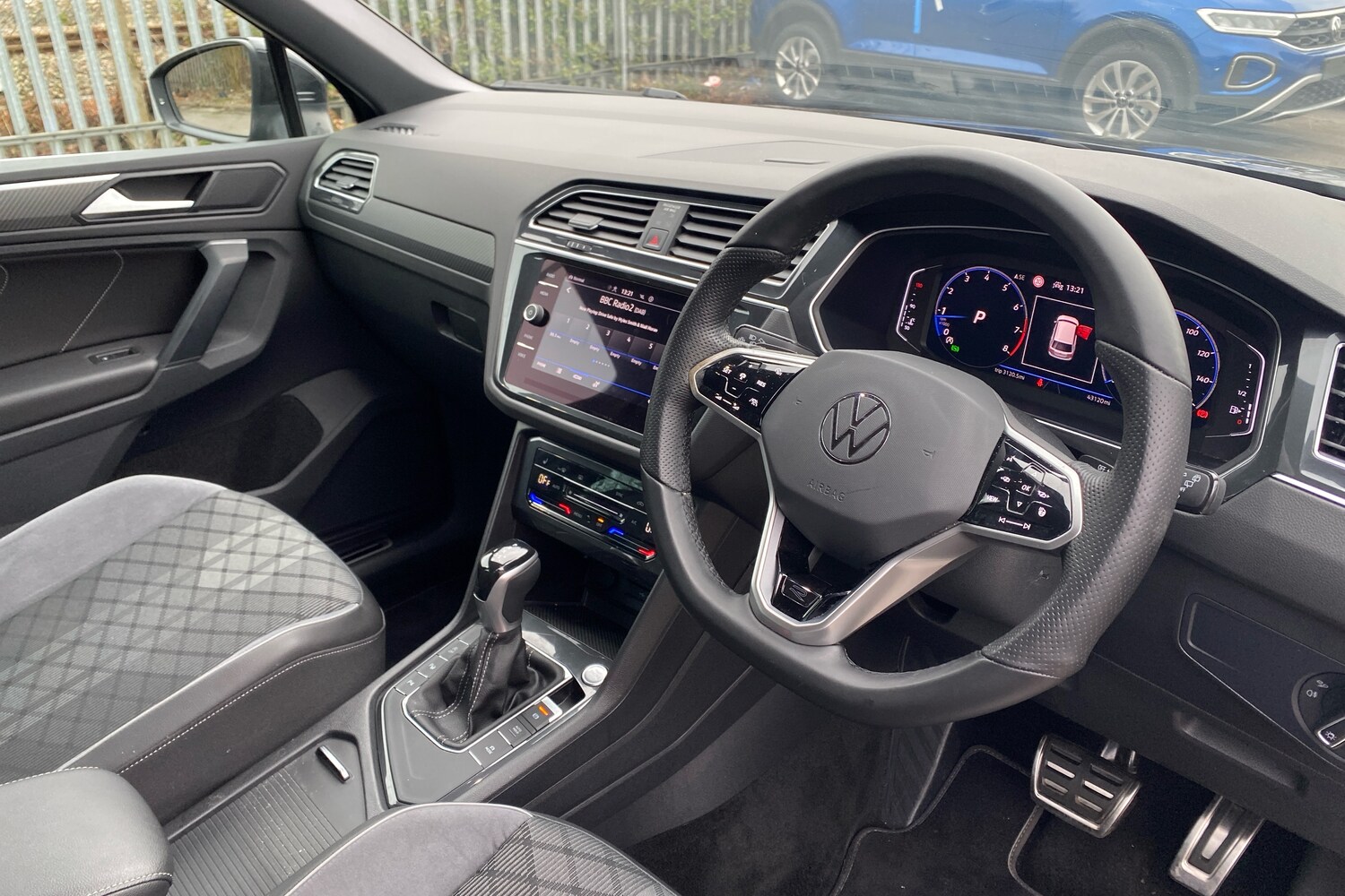 Used Volkswagen Tiguan 2023 for sale - 77647741: Photo 6