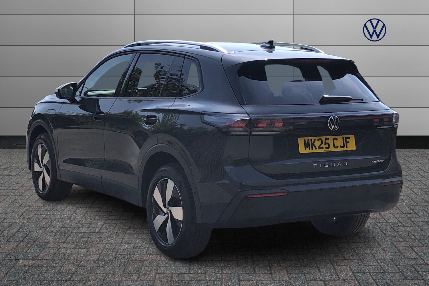 Used Volkswagen Tiguan 2025 for sale - 77457700: Photo 3