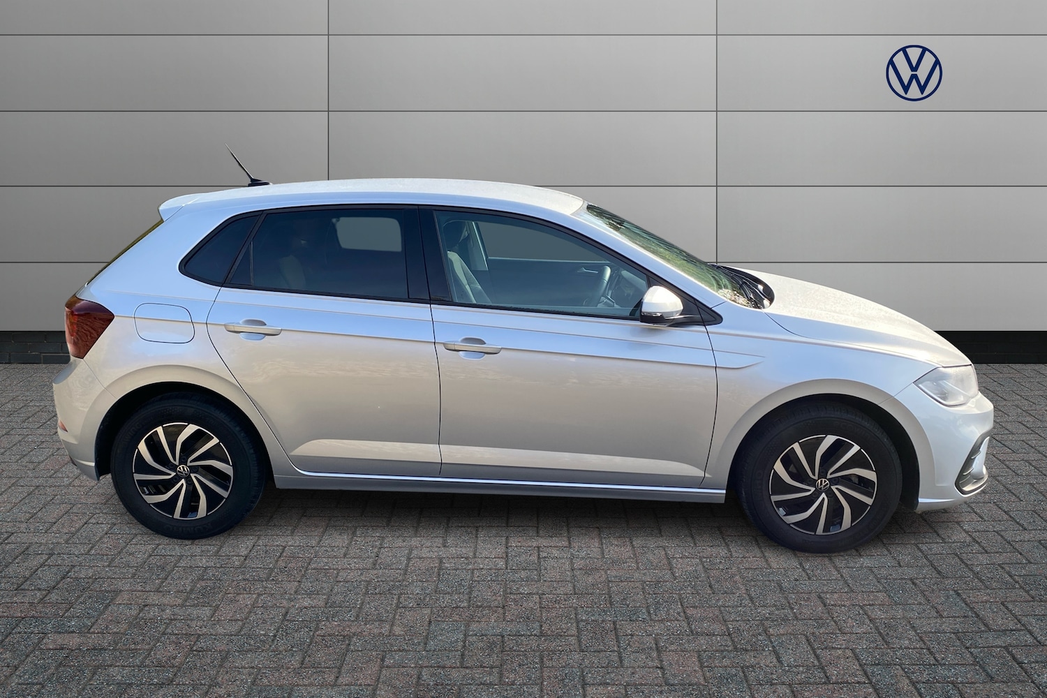 Used Volkswagen Polo 2023 for sale - 76675839: Photo 4