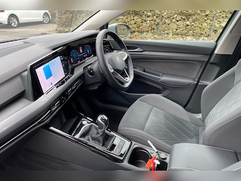 Used Volkswagen Golf 2023 for sale - 77588159: Photo