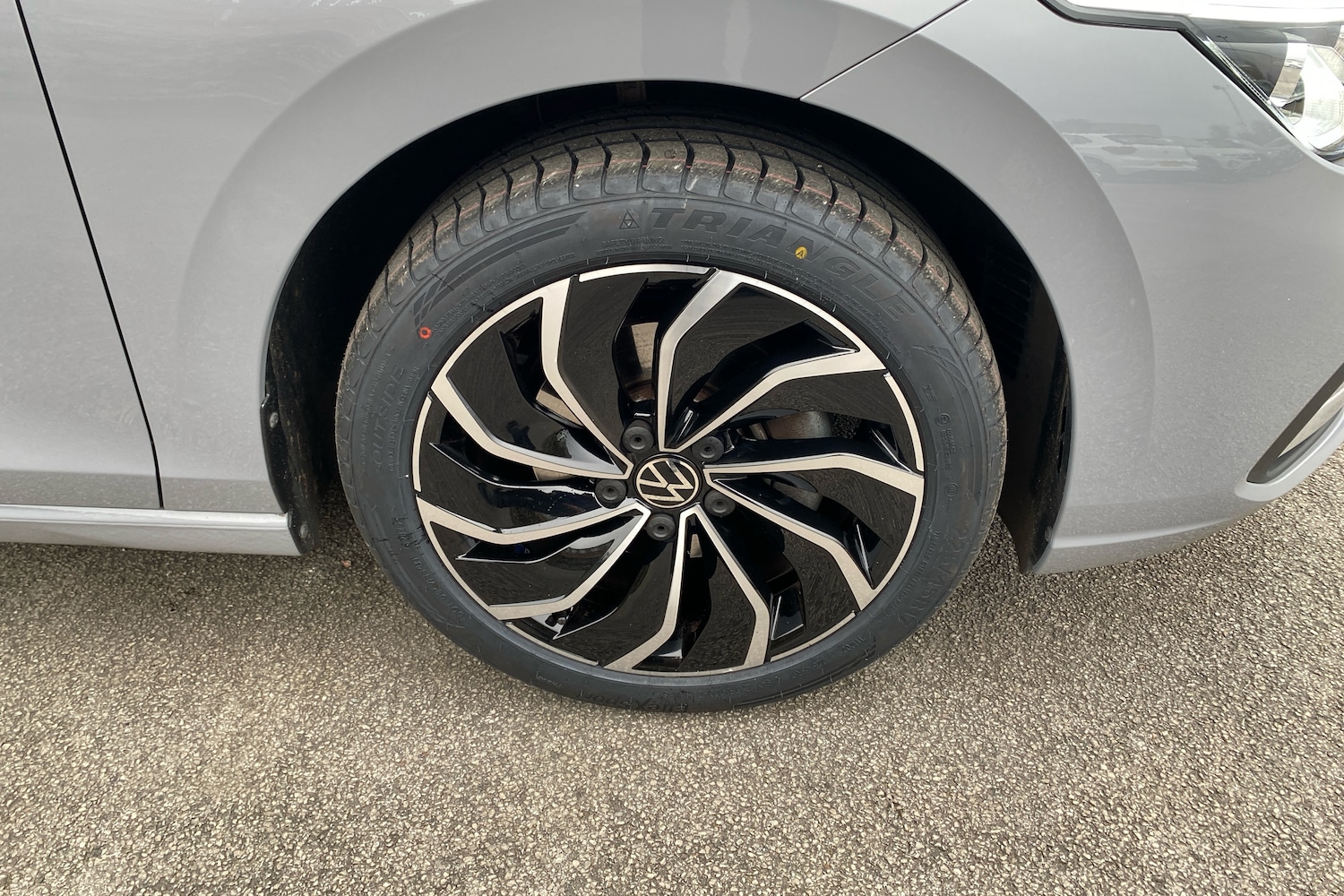 Used Volkswagen Golf 2023 for sale - 77588159: Photo 5