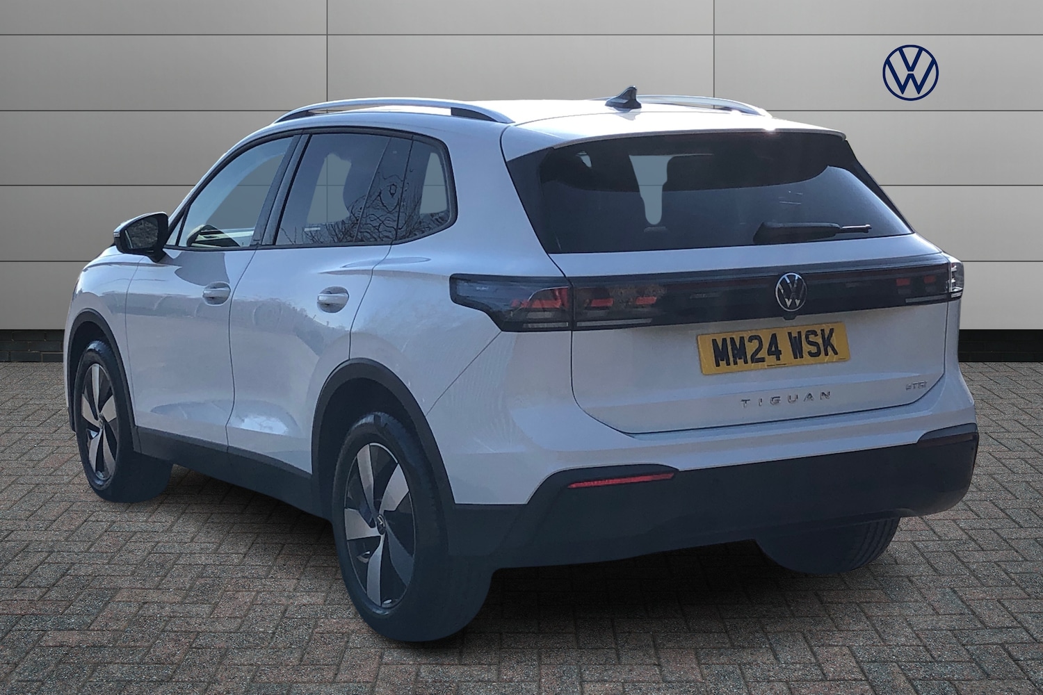 Used Volkswagen Tiguan 2024 for sale - 77239408: Photo 3