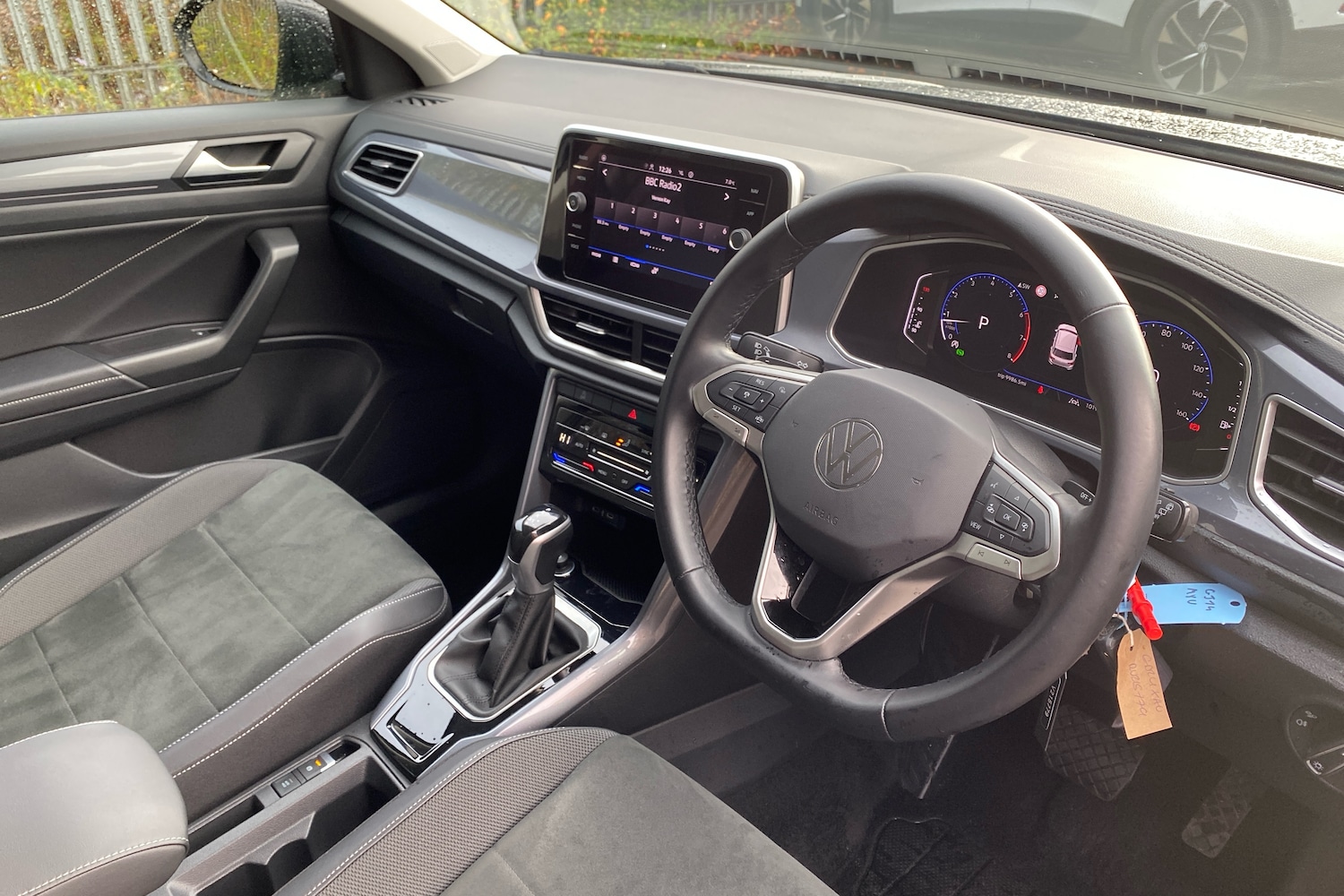 Used Volkswagen T-Roc 2024 for sale - 76677256: Photo 6