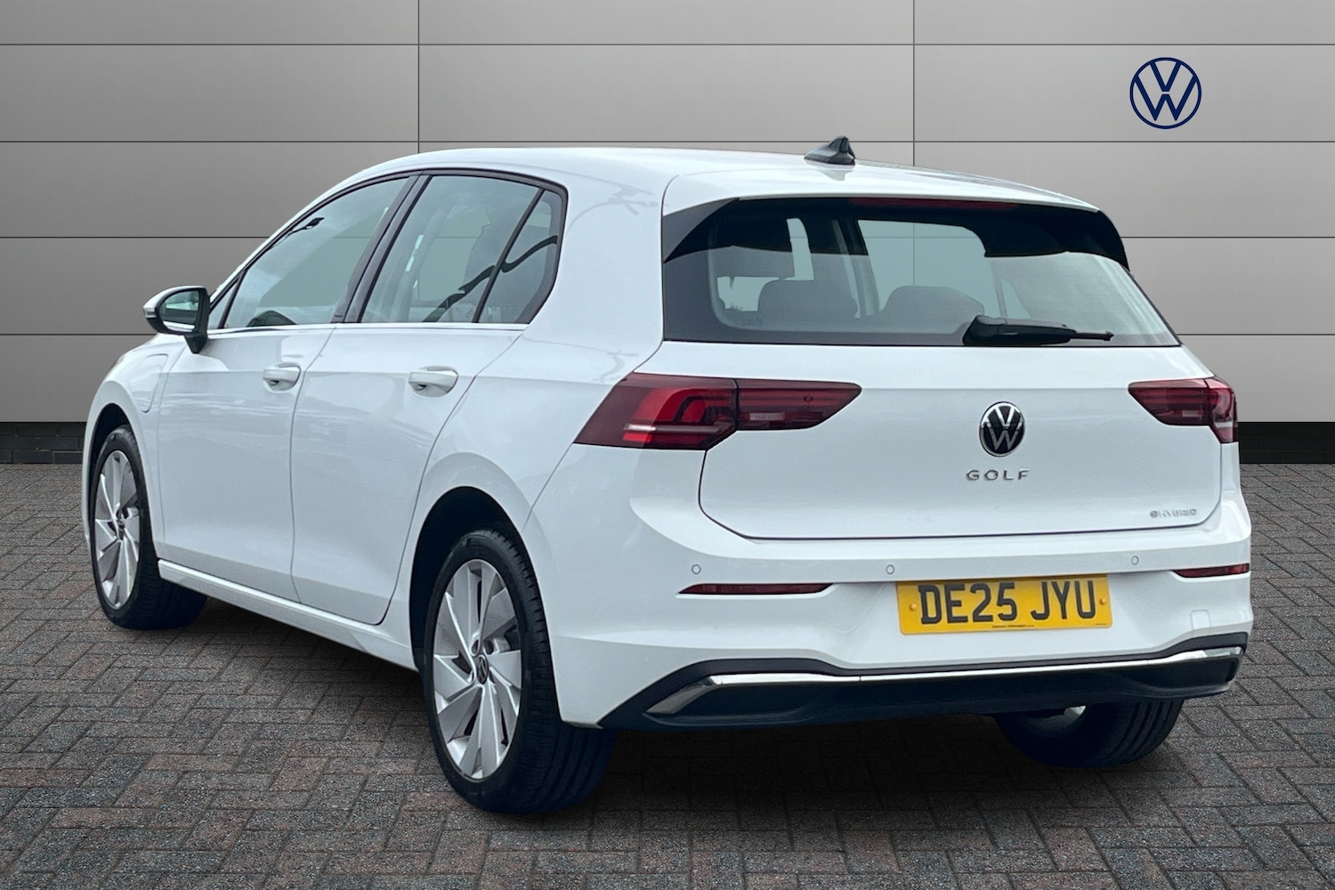 Used Volkswagen Golf 2025 for sale - 77770795: Photo 3