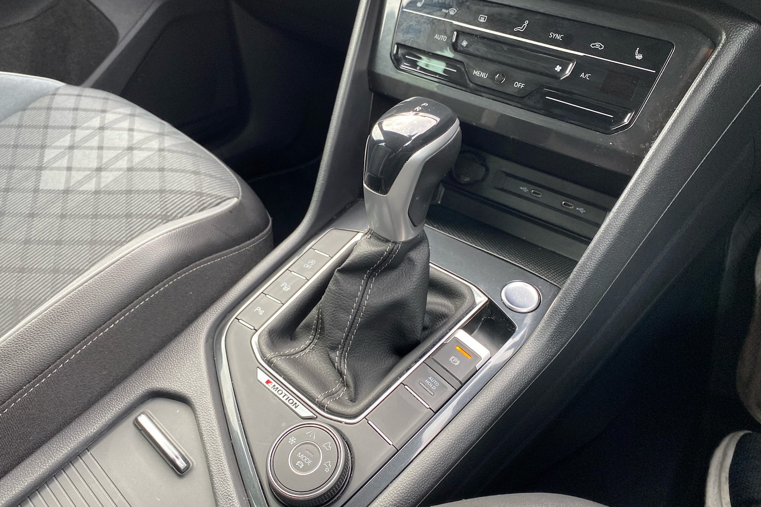 Used Volkswagen Tiguan 2022 for sale - 76675619: Photo 10