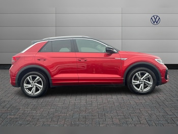 Used Volkswagen T-Roc 2022 for sale - 77770852: Photo