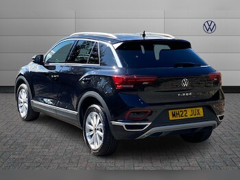 Used Volkswagen T-Roc 2022 for sale - 76272064: Photo