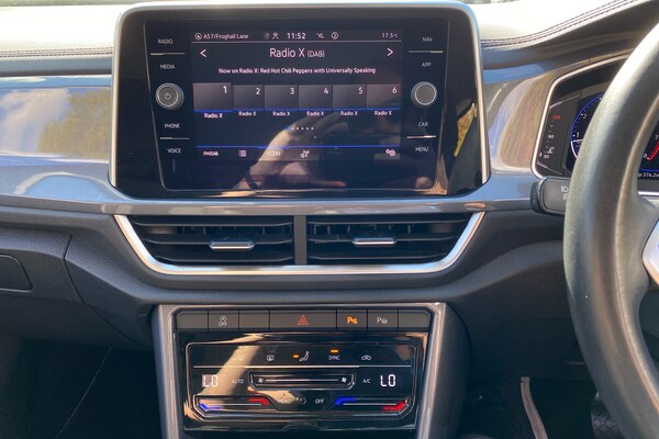 Used Volkswagen T-Roc 2022 for sale - 76272064: Photo 9