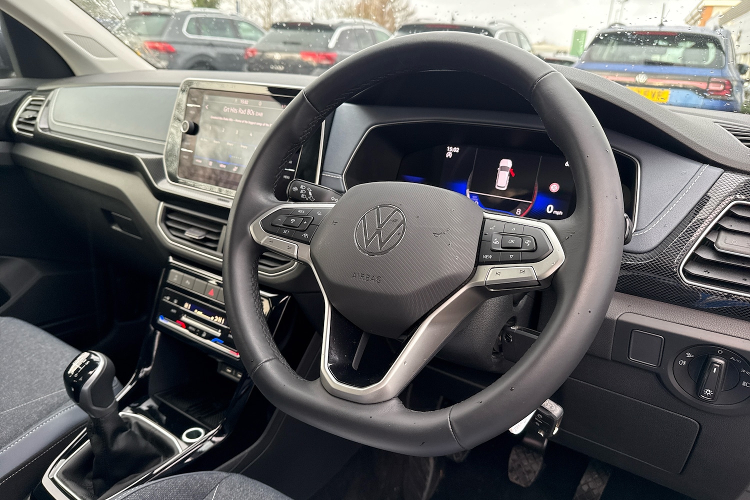 Used Volkswagen T-Cross 2025 for sale - 77698000: Photo 6