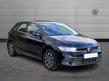 Used Volkswagen Polo 2023 for sale - 76272124: Photo