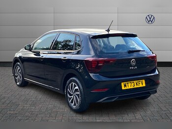 Used Volkswagen Polo 2023 for sale - 76272124: Photo