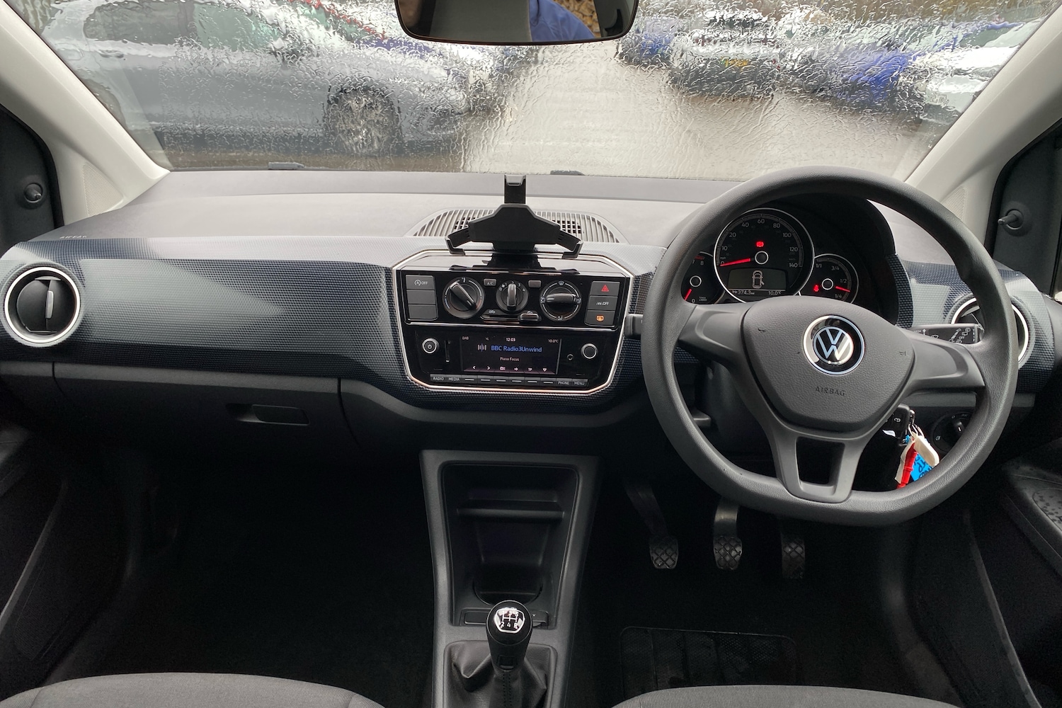 Used Volkswagen up! 2023 for sale - 78206932: Photo 8