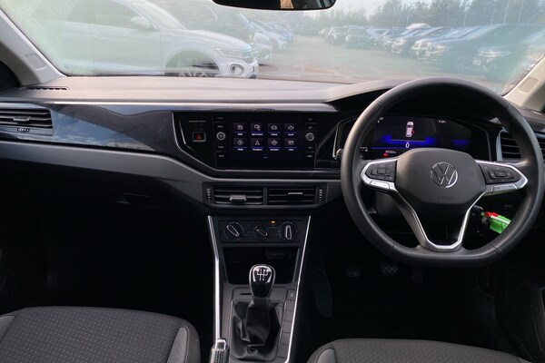 Used Volkswagen Polo 2023 for sale - 76272128: Photo 8