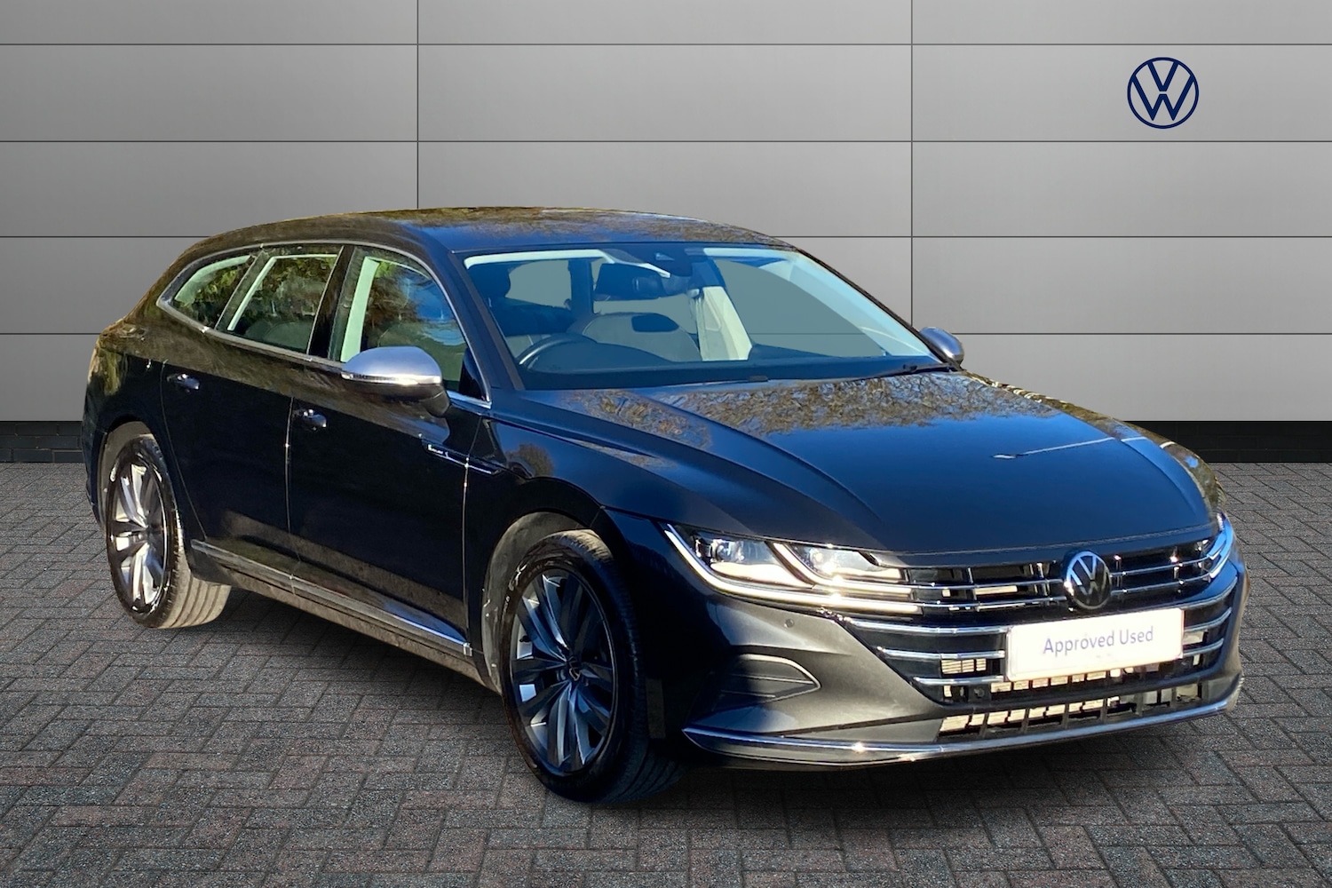 Used Volkswagen Arteon 2023 for sale - 76676630: Photo 1