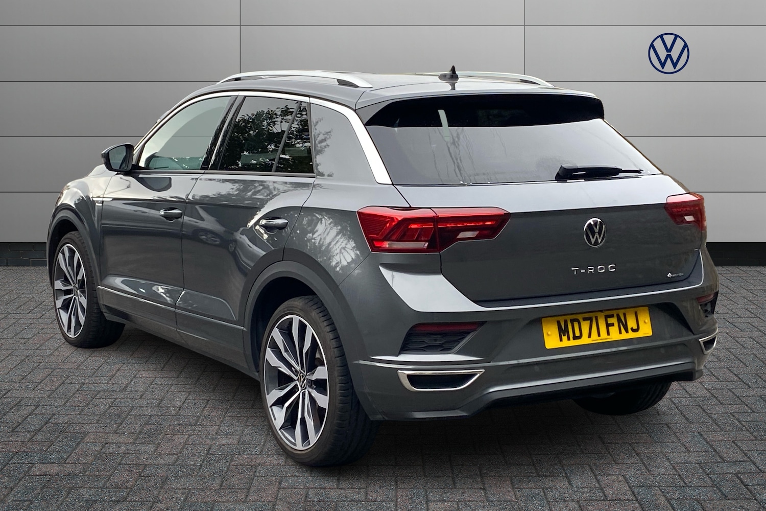 Used Volkswagen T-Roc 2022 for sale - 76675017: Photo 3