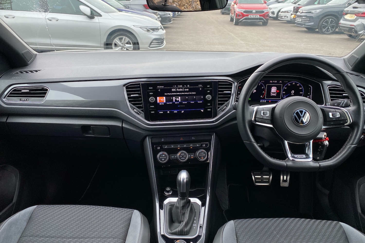 Used Volkswagen T-Roc 2022 for sale - 76675017: Photo 8