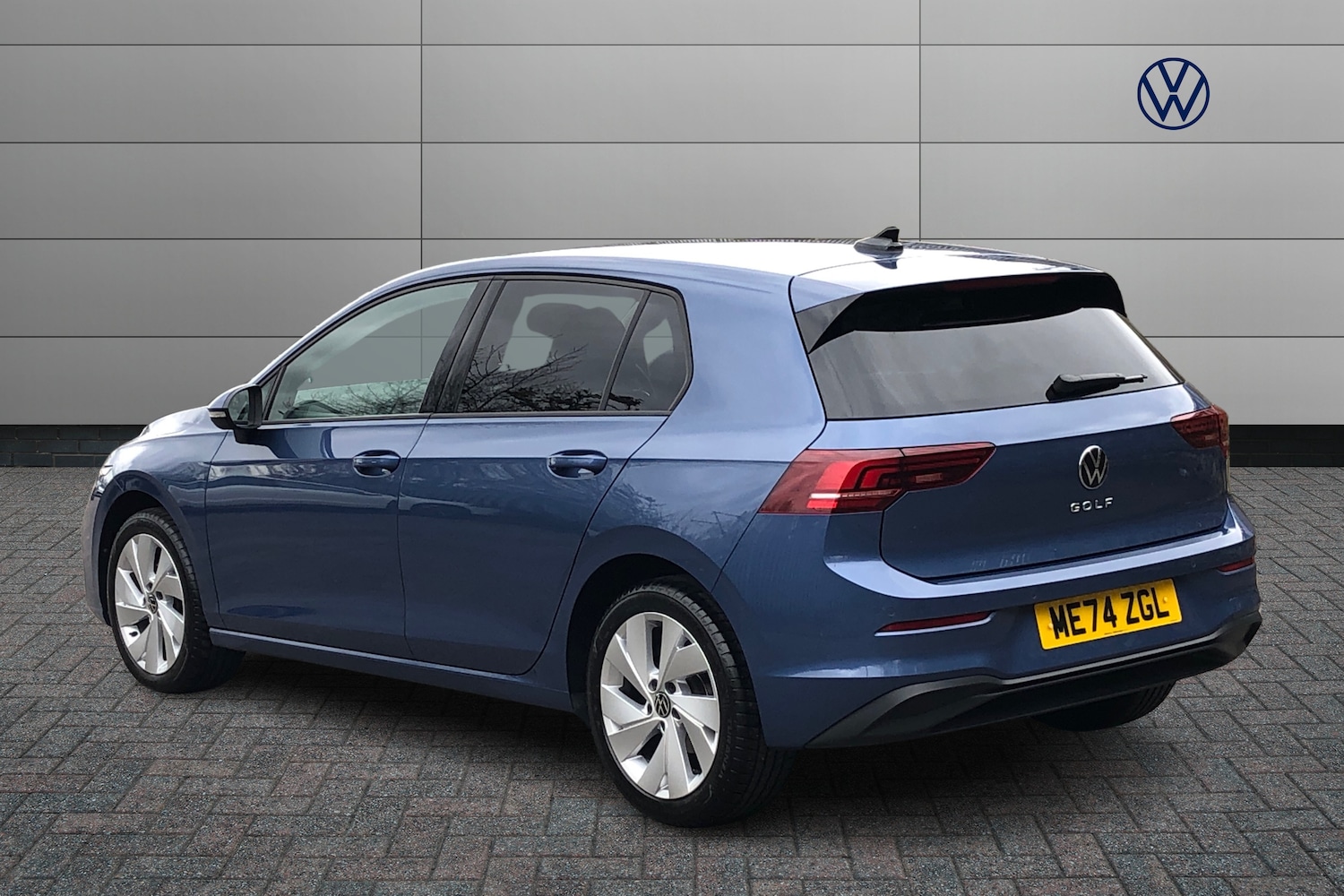 Used Volkswagen Golf 2024 for sale - 78098793: Photo 3