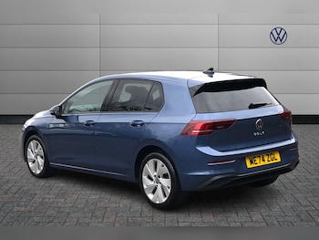 Used Volkswagen Golf 2024 for sale - 78098793: Photo