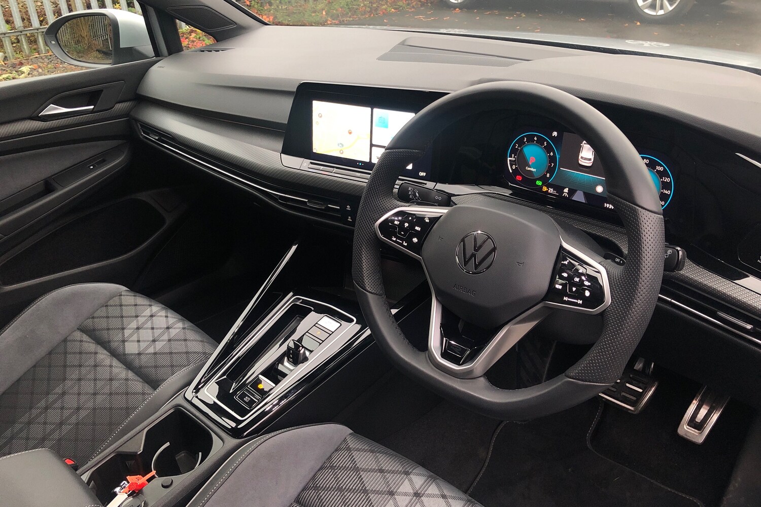 Used Volkswagen Golf 2024 for sale - 78206918: Photo 6