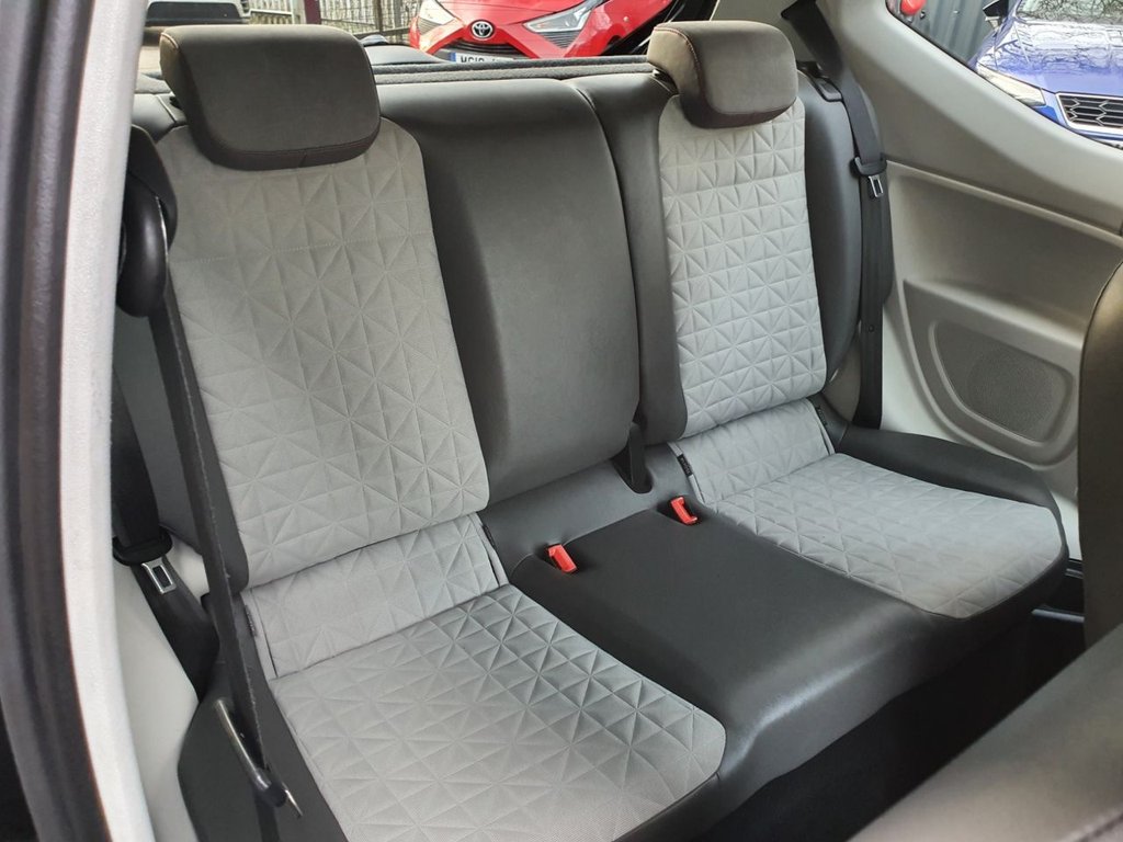 Used Volkswagen up! 2016 for sale - 77654750: Photo 11