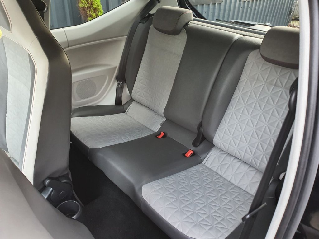 Used Volkswagen up! 2016 for sale - 77654750: Photo 12