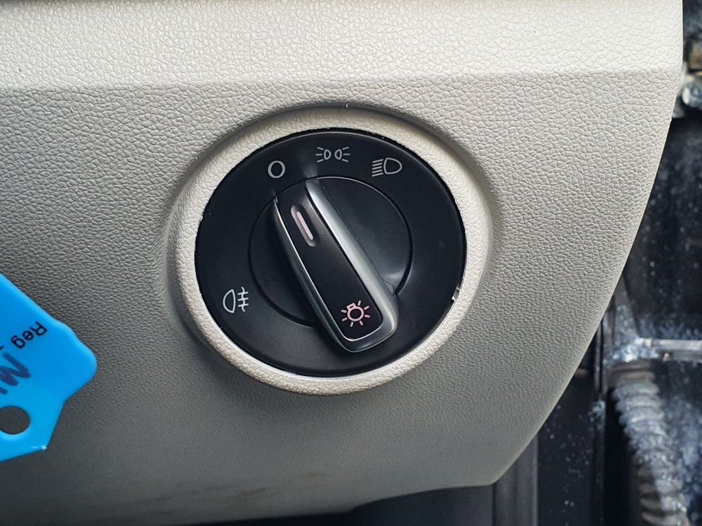 Used Volkswagen up! 2016 for sale - 77654750: Photo 16