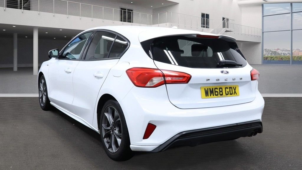 Used Ford Focus 2018 for sale - 76356818: Photo 3