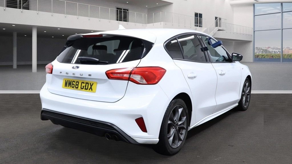 Used Ford Focus 2018 for sale - 76356818: Photo 4