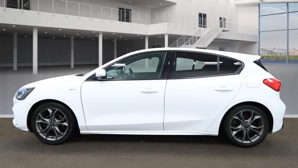 Used Ford Focus 2018 for sale - 76356818: Photo 6