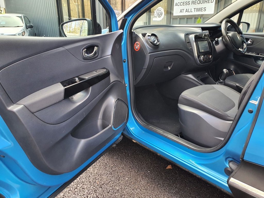 Used Renault Captur 2015 for sale - 77621245: Photo 21