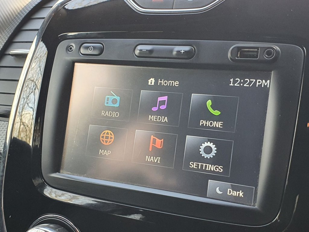 Used Renault Captur 2015 for sale - 77621245: Photo 30