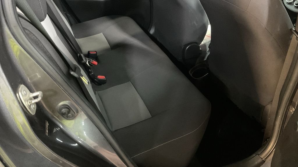 Used Toyota Yaris 2018 for sale - 77820846: Photo 7